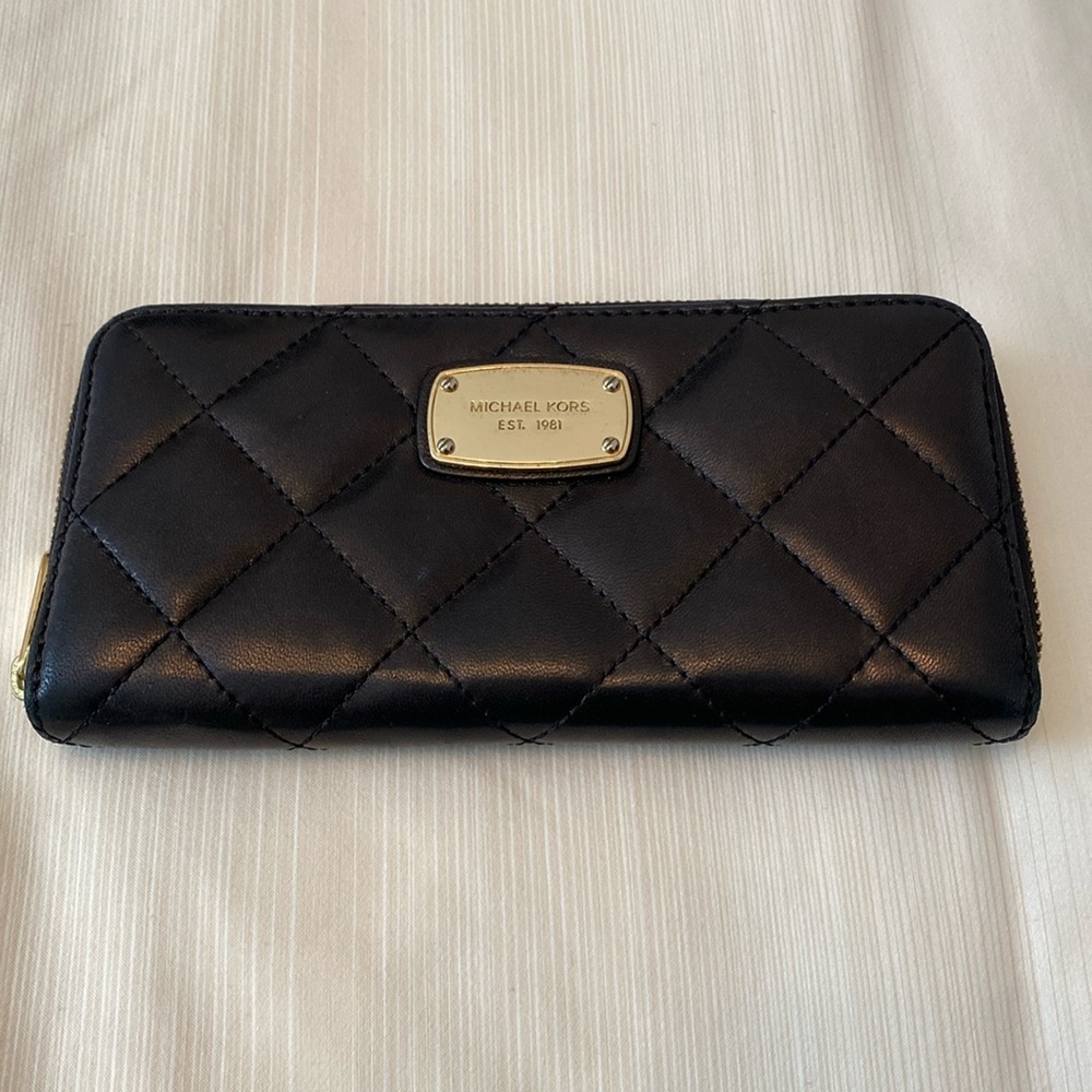 Michael Kors Lambskin Quilted Leather Wallet